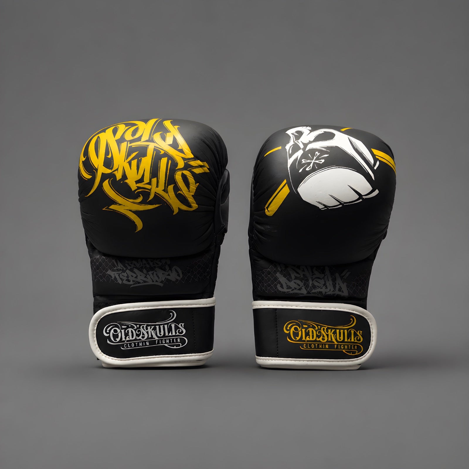 Guantillas MMA Old Skulls “ Blackbook Combat “