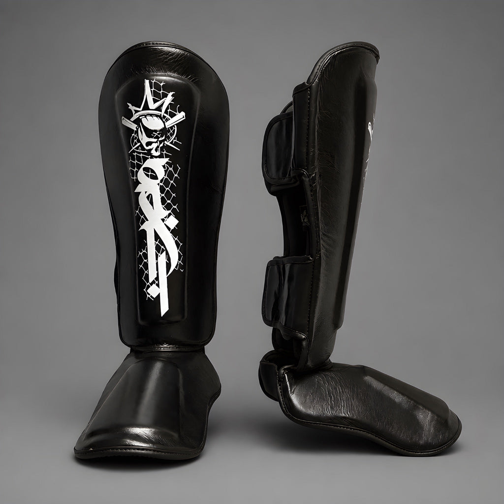 Protectores Tibiales Old Skulls “ OLD BLACK “ lateral 